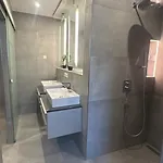 Moeblierte 3