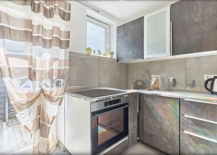 Apartment Moeblierte *